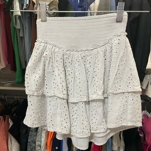 HOLLISTER EXTRA SMALL WHITE PATTERN SKIRT LAYERED RUFFLE GREAT CONDITION